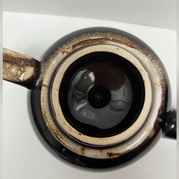 Donating soon ♥️🙏🏽 Pfaltzgraff ⚜️🤎⚜️ “Gourmet Brown" Drip Glaze Tea Pot - Picture 8 of 10